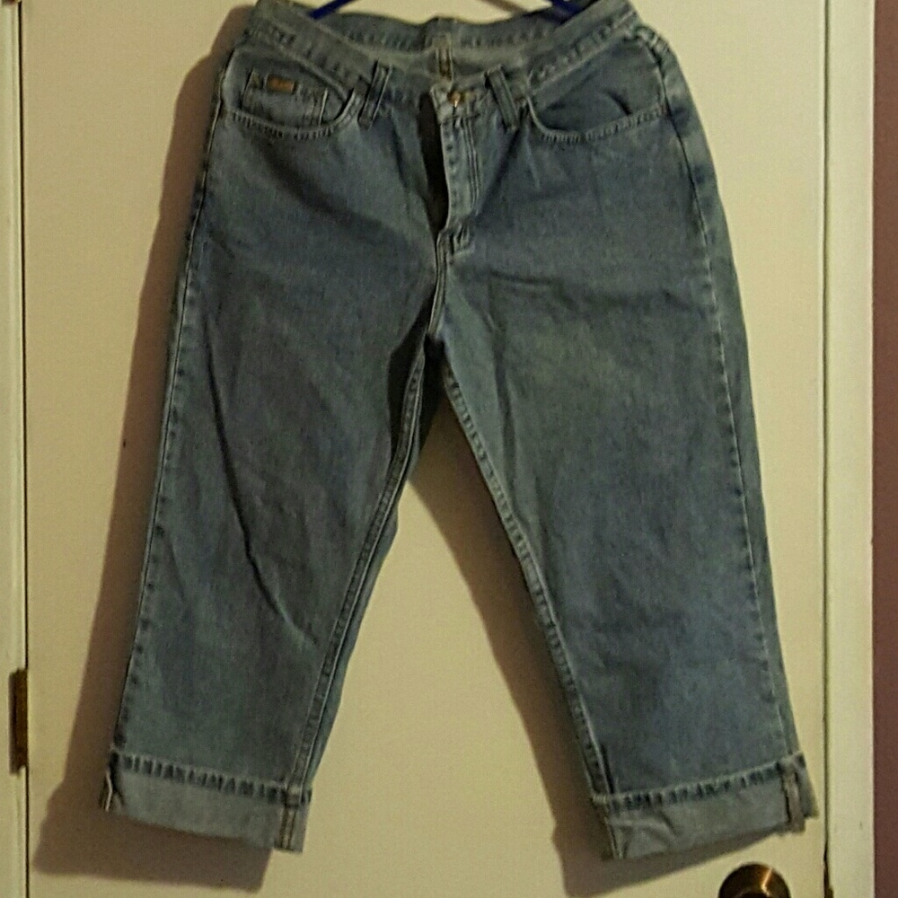Capris